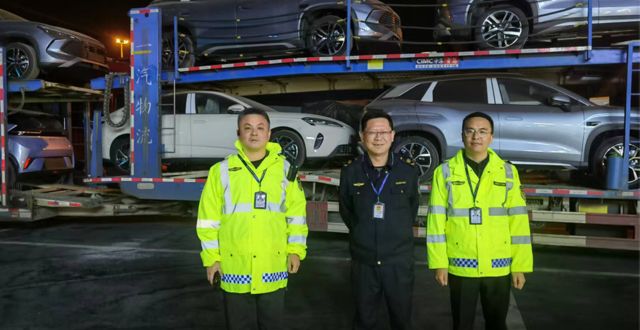 常德强化夜间执法 筑牢高速公路安全防线