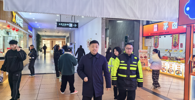 常德市交通执法执法支队护航春运团圆路