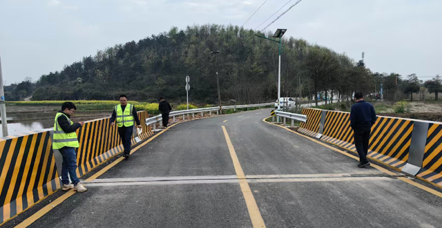 津市市严把桥梁交工质量关多单位联合开展桥梁检测工作