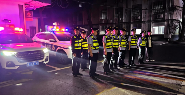 重拳整治道路客运非法营运！汉寿交通开展夜间专项稽查
